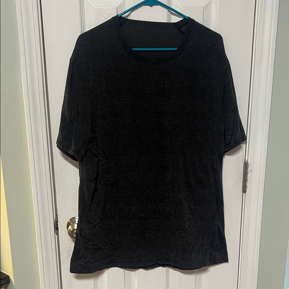 Men’s Lululemon Athletic Tee